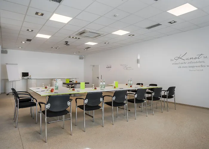 Freiraum Otel Mönchengladbach